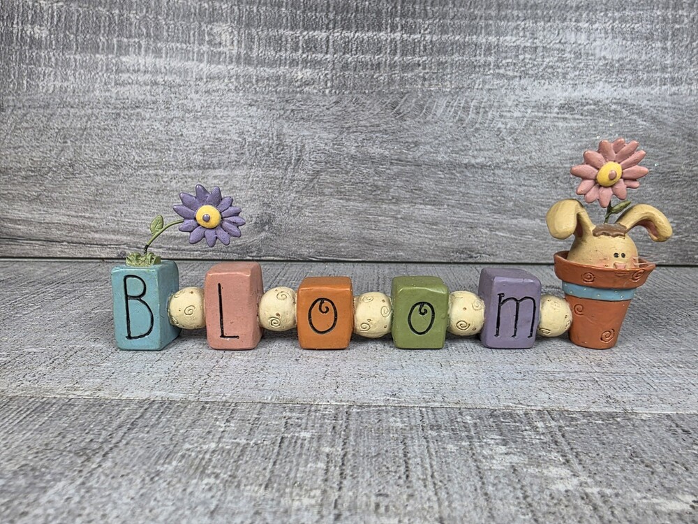 Blossom Bucket Spring BLOOM Blocks Bunny Egg Shelf Sitter Decor Suzi g15f1